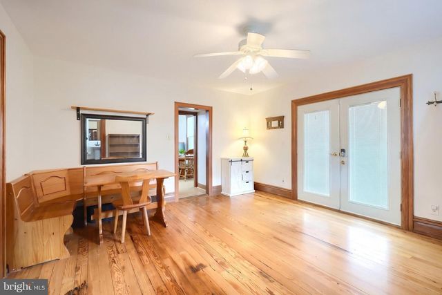 5185 GLEN ECHO RD, Glen Rock, PA 17327
