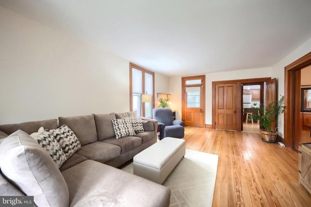 5185 GLEN ECHO RD, Glen Rock, PA 17327