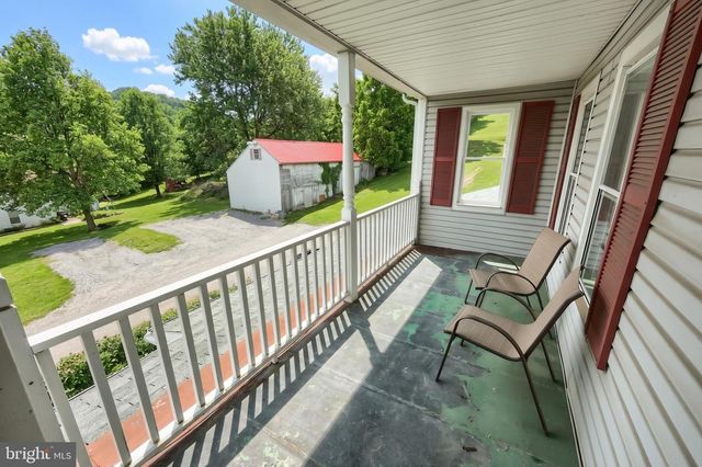 5185 GLEN ECHO RD, Glen Rock, PA 17327