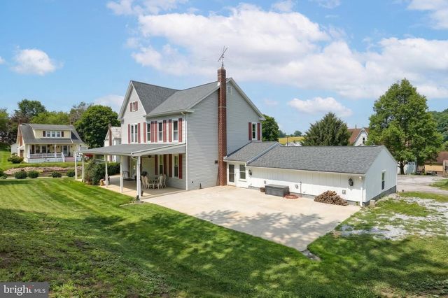 5185 GLEN ECHO RD, Glen Rock, PA 17327