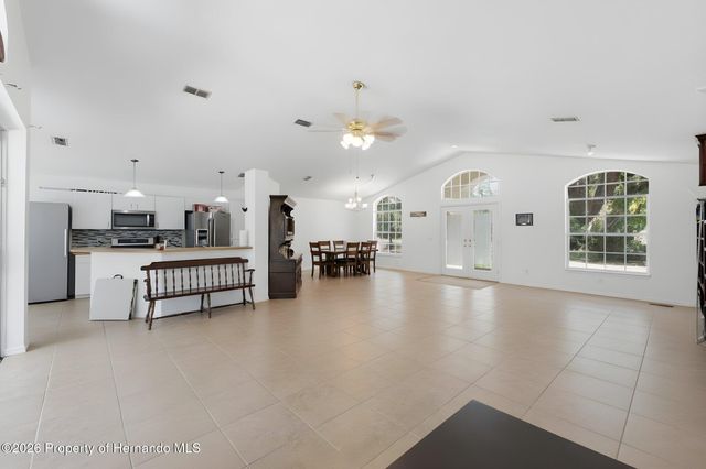 2419 E Stage Coach Trail, Inverness, FL 34452