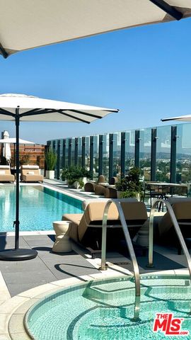 8420 W Sunset Boulevard 107, West Hollywood, CA 90069