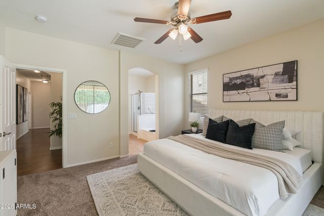 2989 S FISHER Lane, Gilbert, AZ 85295