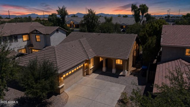 2989 S FISHER Lane, Gilbert, AZ 85295