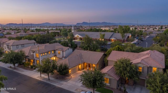 2989 S FISHER Lane, Gilbert, AZ 85295