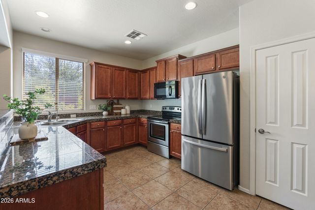2989 S FISHER Lane, Gilbert, AZ 85295