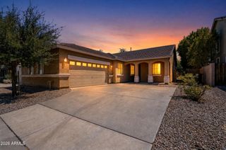 2989 S FISHER Lane, Gilbert, AZ 85295
