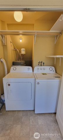 31605 8th Place SW, Federal Way, WA 98023