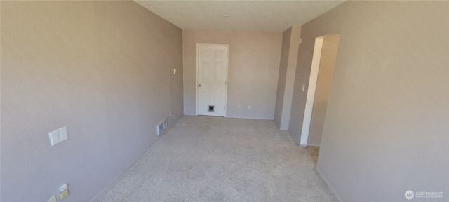 31605 8th Place SW, Federal Way, WA 98023
