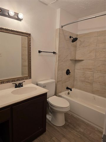 7611 Seminole Street, Baytown, TX 77521