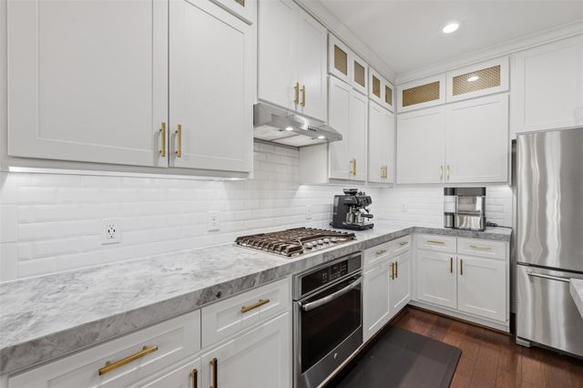 6810 Redwood Terrace Lane, Spring, TX 77389