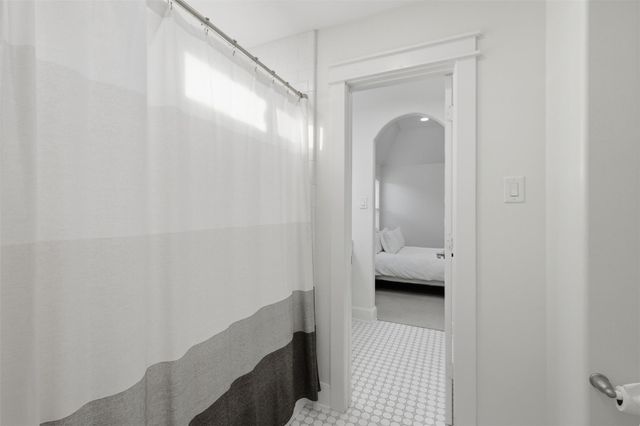 6810 Redwood Terrace Lane, Spring, TX 77389