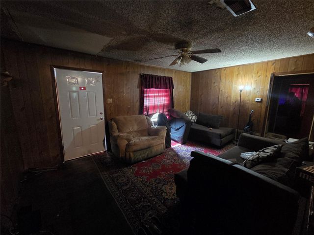 3227 Ramona Avenue, Dallas, TX 75216