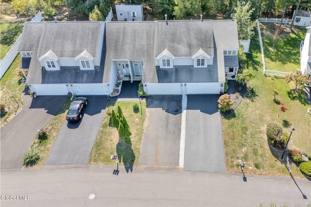 1016 Sterling Ridge Drive, Rensselaer, NY 12144