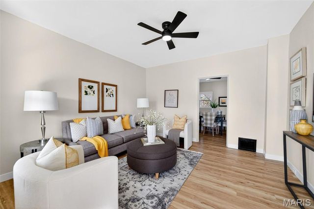 6973 Winona Avenue, St Louis, MO 63109