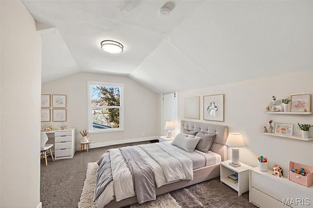 6973 Winona Avenue, St Louis, MO 63109