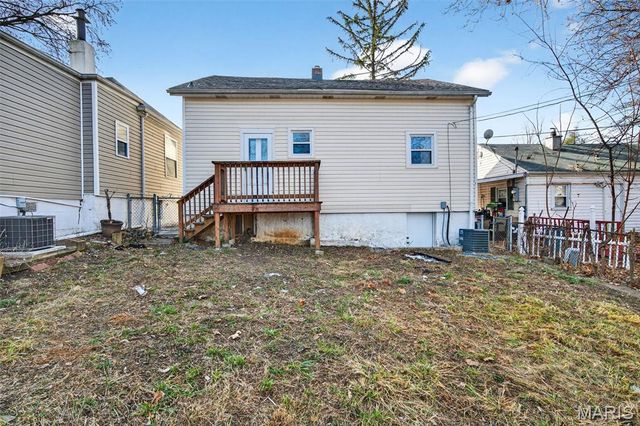 6973 Winona Avenue, St Louis, MO 63109