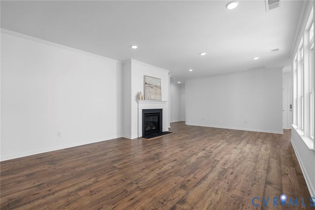 6726 Mayland Ridge Ln, Moseley, VA 23120