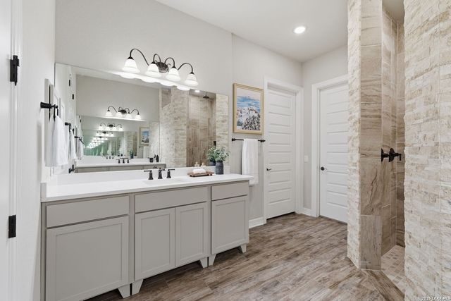 28410 BAILEY XING, San Antonio, TX 78260