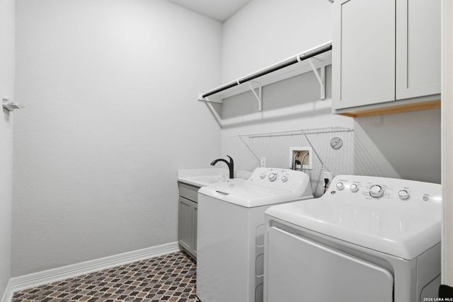 28410 BAILEY XING, San Antonio, TX 78260