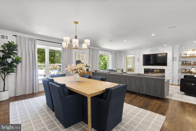 8009 EXODUS DR, Gaithersburg, MD 20882
