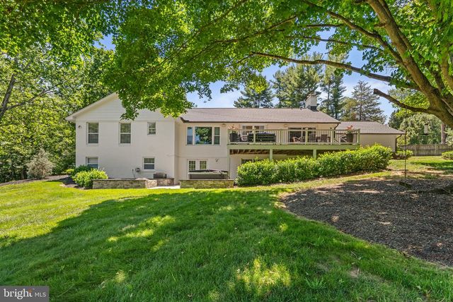 8009 EXODUS DR, Gaithersburg, MD 20882