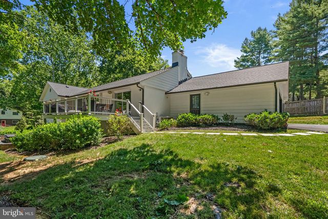 8009 EXODUS DR, Gaithersburg, MD 20882