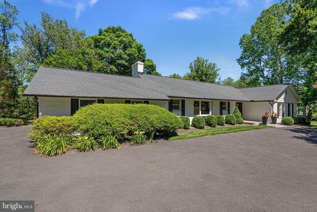8009 EXODUS DR, Gaithersburg, MD 20882