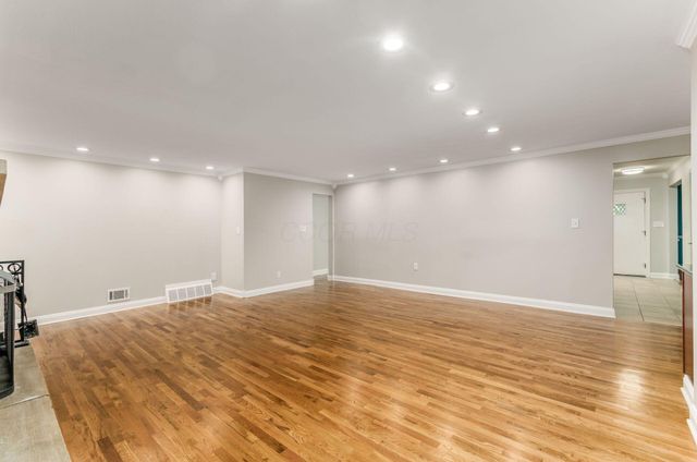 381 Northview Drive, Bexley, OH 43209