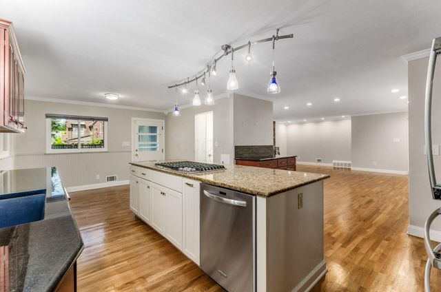 381 Northview Drive, Bexley, OH 43209