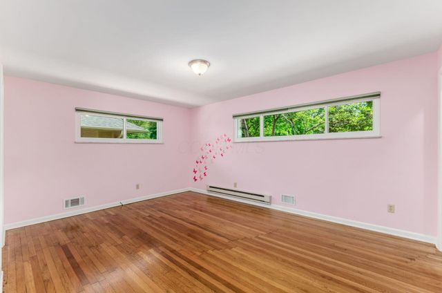 381 Northview Drive, Bexley, OH 43209
