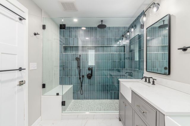 381 Northview Drive, Bexley, OH 43209