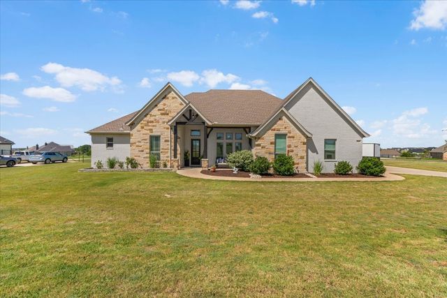 329 Palo Alto Drive, Springtown, TX 76082