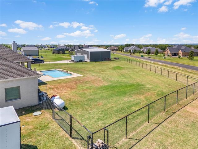 329 Palo Alto Drive, Springtown, TX 76082