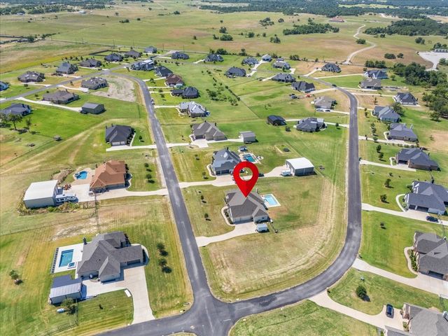329 Palo Alto Drive, Springtown, TX 76082