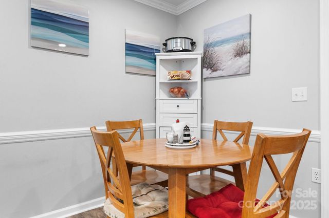 3545 Yorkland Drive, Hickory, NC 28601