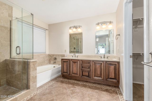 830 W COOLEY Drive, Gilbert, AZ 85233