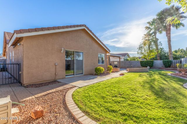 830 W COOLEY Drive, Gilbert, AZ 85233