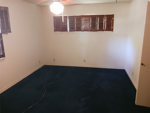 10436 Coleridge Street, Dallas, TX 75218