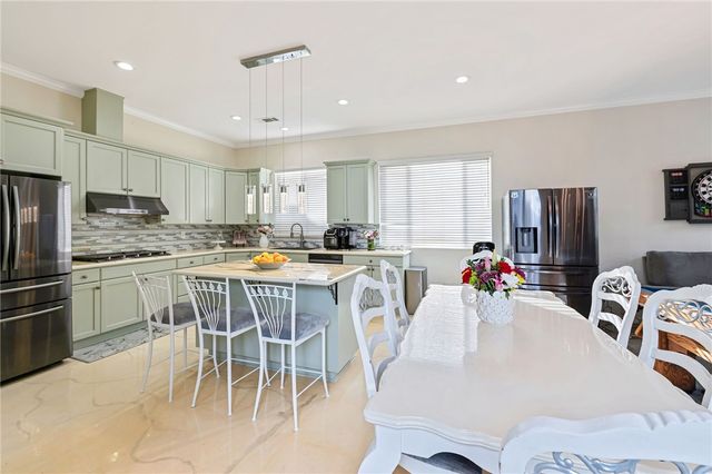 10405 Park Street, Bellflower, CA 90706