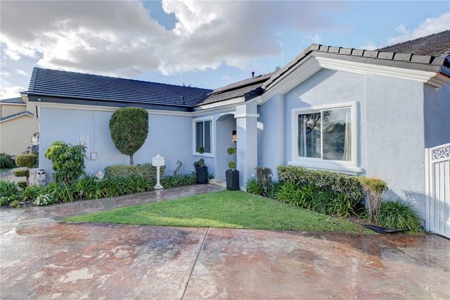 10405 Park Street, Bellflower, CA 90706