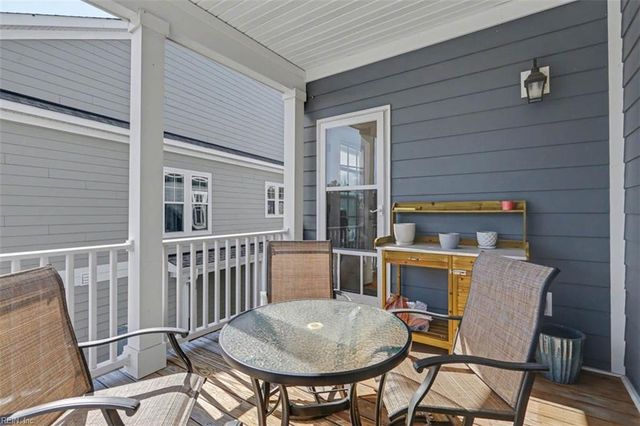 111 Mainsail LOOP, Yorktown, VA 23693