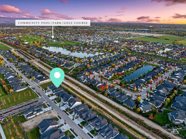 6419 W Piaffe St, Eagle, ID 83616