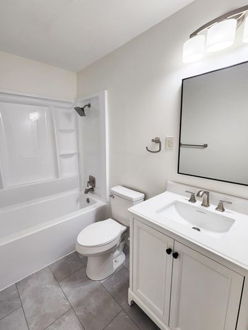 S 1322 David AVE, Covington, VA 24426