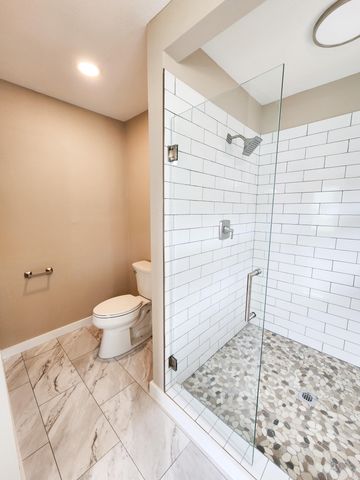 S 1322 David AVE, Covington, VA 24426