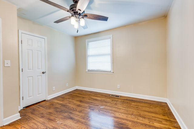 1200 Seymour Ave, Nashville, TN 37206