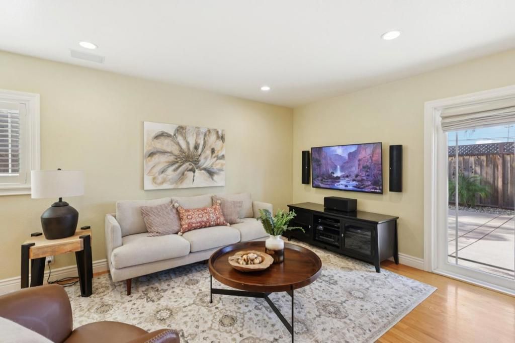 Image 11 of property listing at 4220 Corte De Tebaldi, San Jose, CA 95118