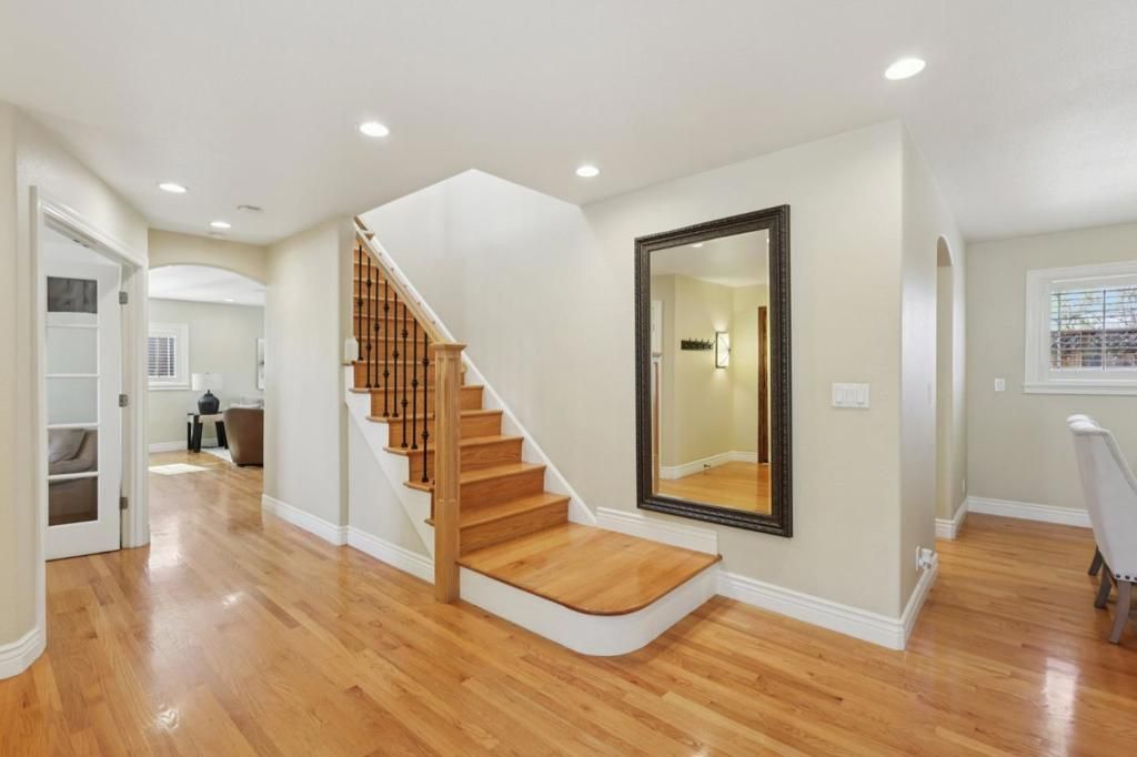 Image 14 of property listing at 4220 Corte De Tebaldi, San Jose, CA 95118