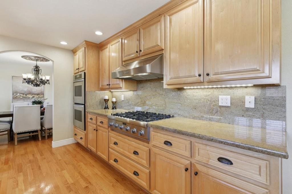 Image 9 of property listing at 4220 Corte De Tebaldi, San Jose, CA 95118