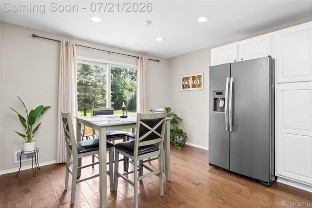 8146 Steven Court, Canton Charter Township, MI 48187